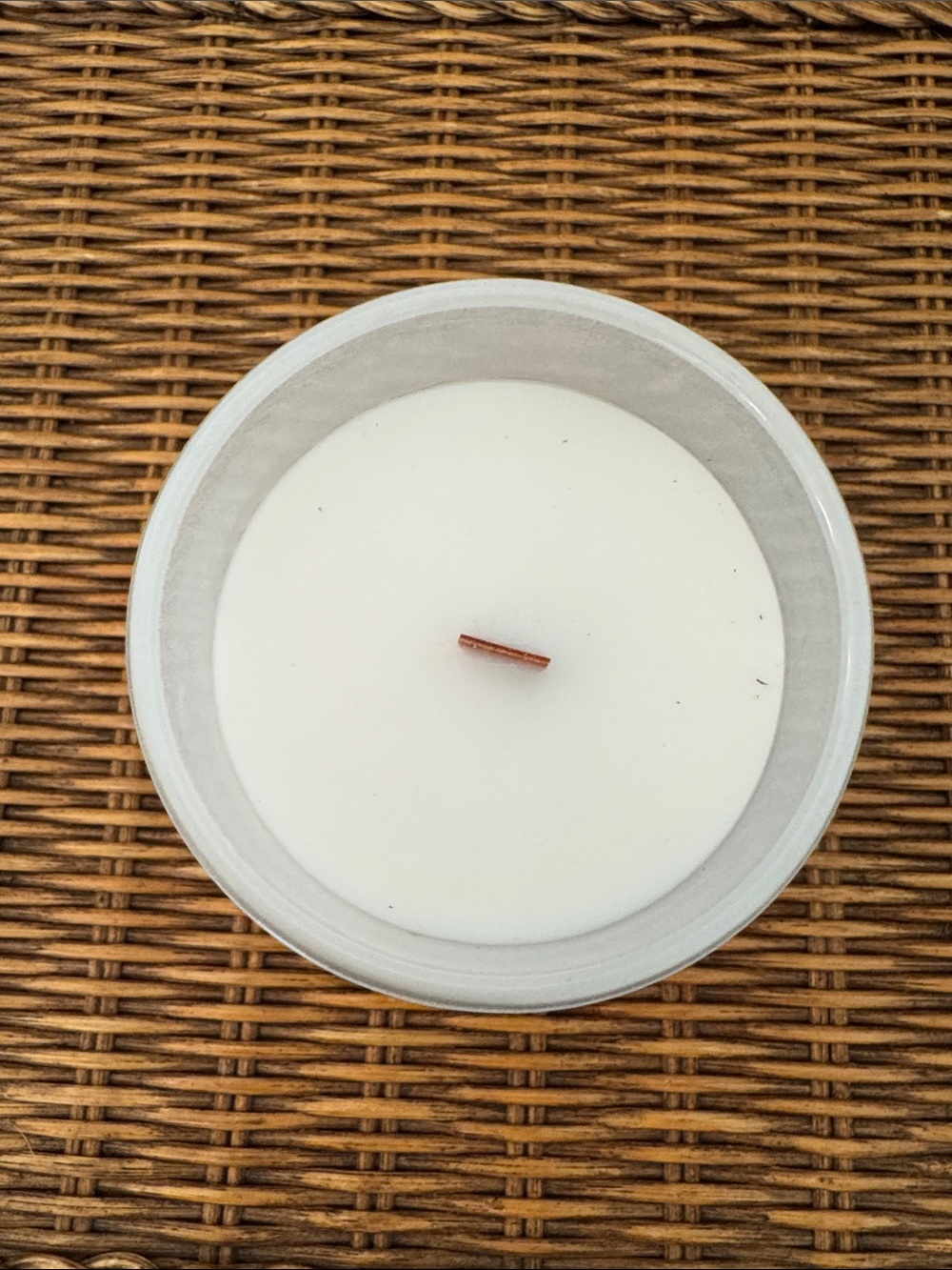 DW Home Sweet Peach Scented Jar Candle - Picture 3 of 4